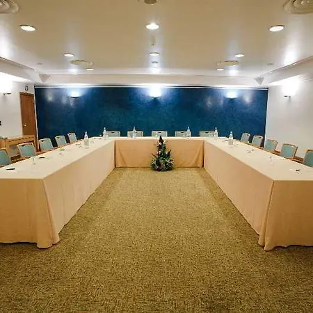 Hotel Roma 3*