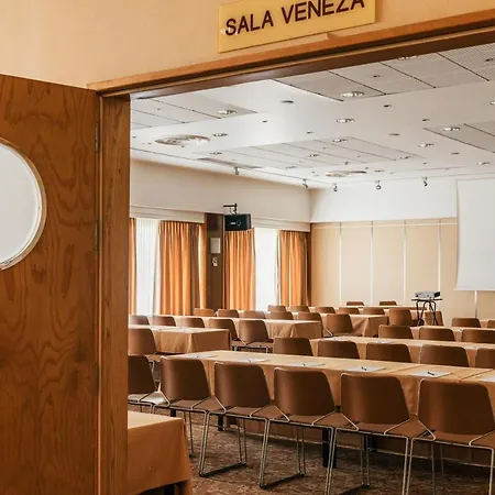 Roma Ξενοδοχείο 3*